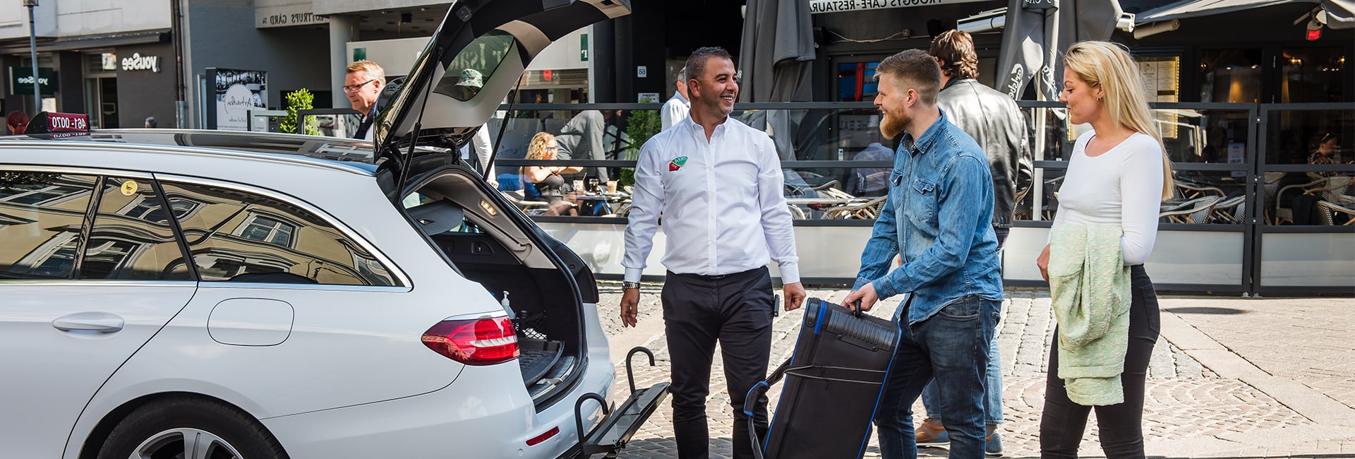 par får stor bagage med i taxaen